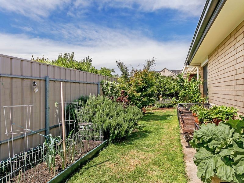 1a Winser Avenue, Seaton SA 5023