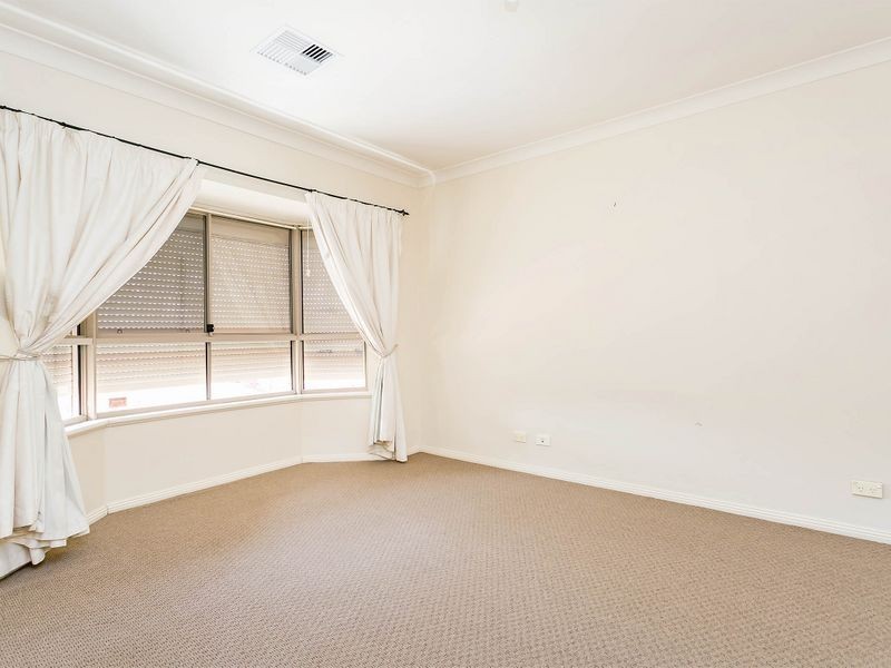 3 South Parade, Seaton SA 5023