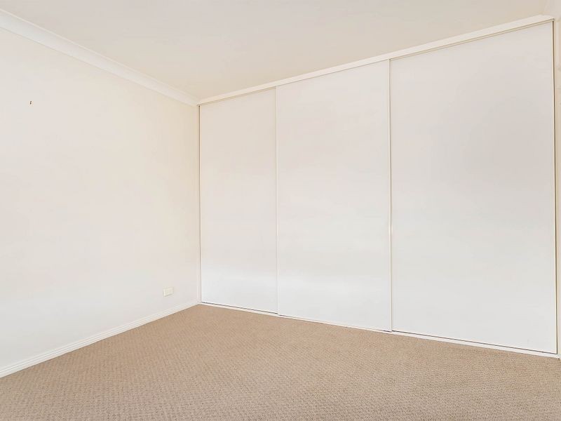 3 South Parade, Seaton SA 5023