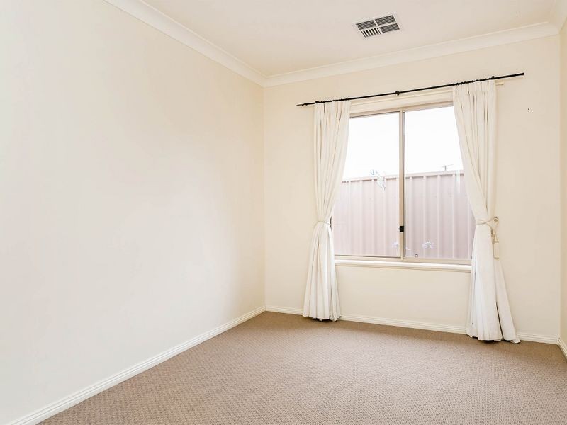 3 South Parade, Seaton SA 5023