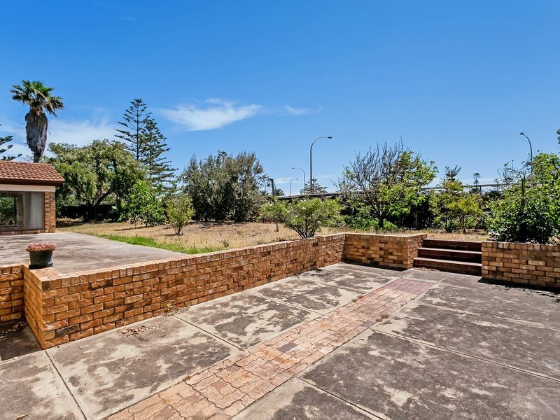 15 The Annie Watt Circuit, West Lakes Shore SA 5020
