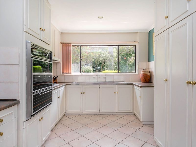 38 Eva Avenue, Redwood Park SA 5097