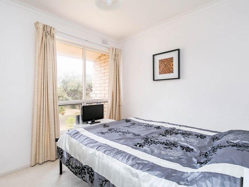 4/7 Mooloola Way, West Lakes Shore SA 5020
