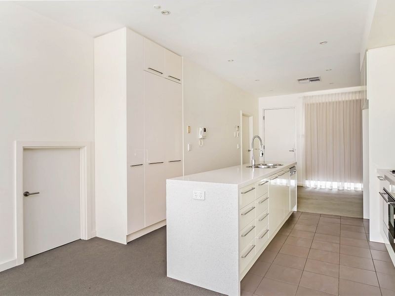 7 Tarni Court, New Port SA 5015