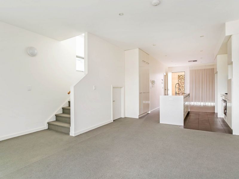 7 Tarni Court, New Port SA 5015