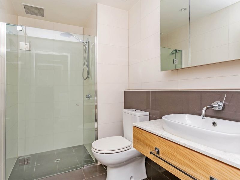 7 Tarni Court, New Port SA 5015