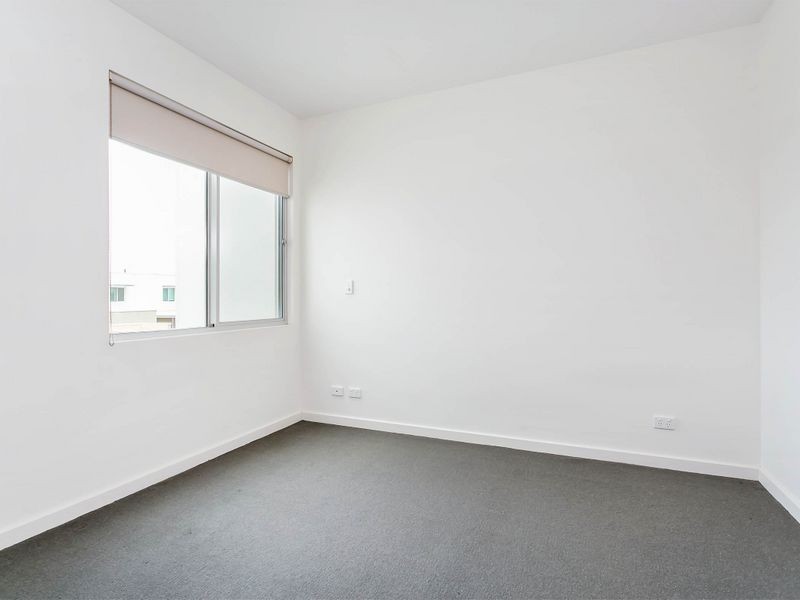 7 Tarni Court, New Port SA 5015