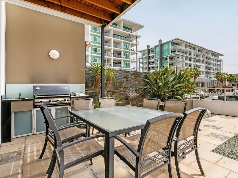 7 Tarni Court, New Port SA 5015