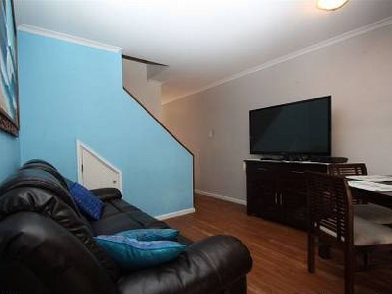 16 Lawhill Street, Taperoo SA 5017