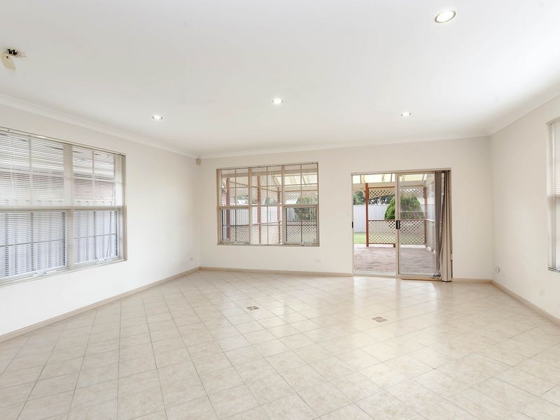 108 Beach Street, Grange SA 5022