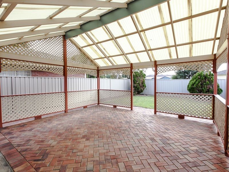 108 Beach Street, Grange SA 5022