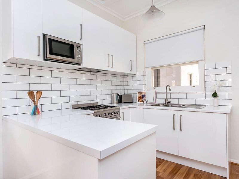 4 Lothian Avenue, Seaton SA 5023