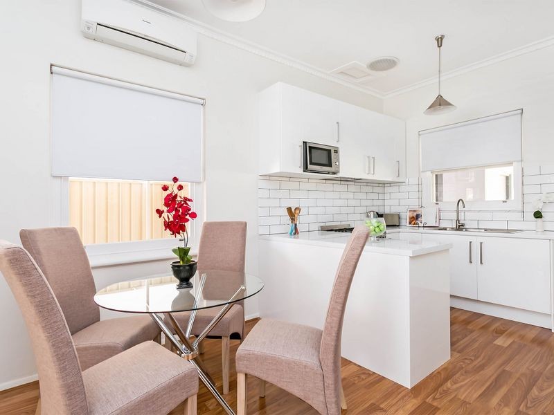 4 Lothian Avenue, Seaton SA 5023