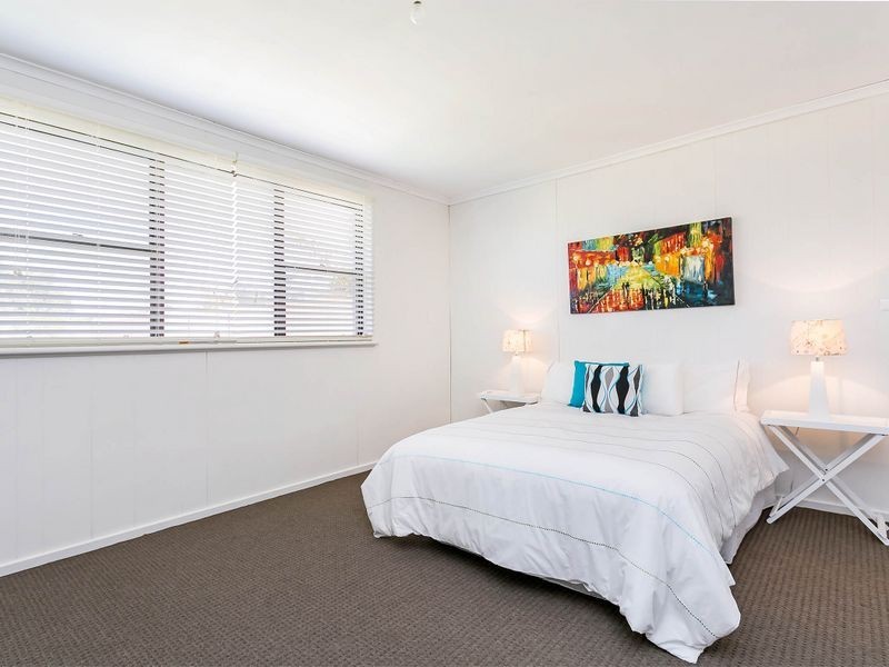 4 Lothian Avenue, Seaton SA 5023