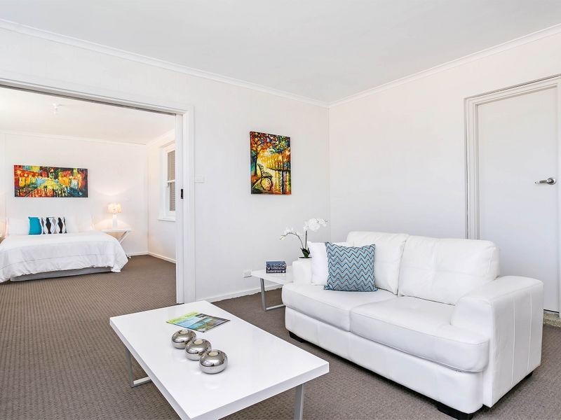 4 Lothian Avenue, Seaton SA 5023