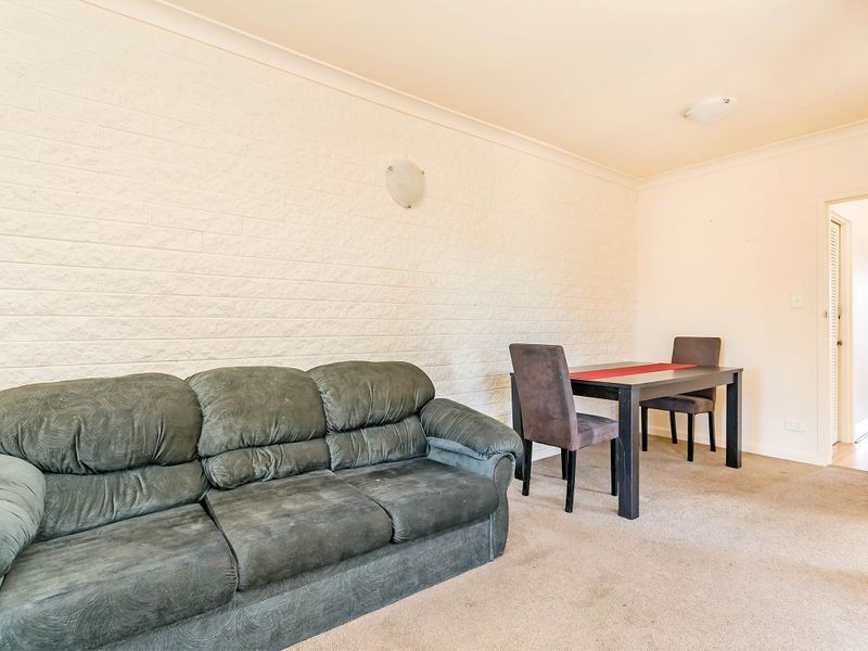 4/16 Russell Street East, Rosewater SA 5013
