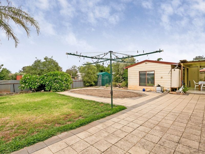 7 Harrow Road, Para Hills West SA 5096