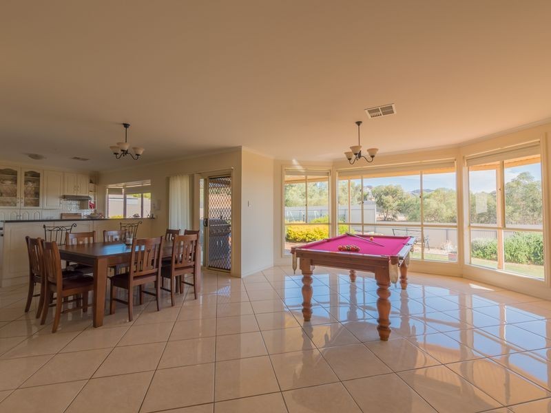 5 Frances Court, Blakeview SA 5114