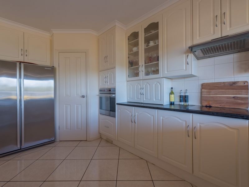 5 Frances Court, Blakeview SA 5114