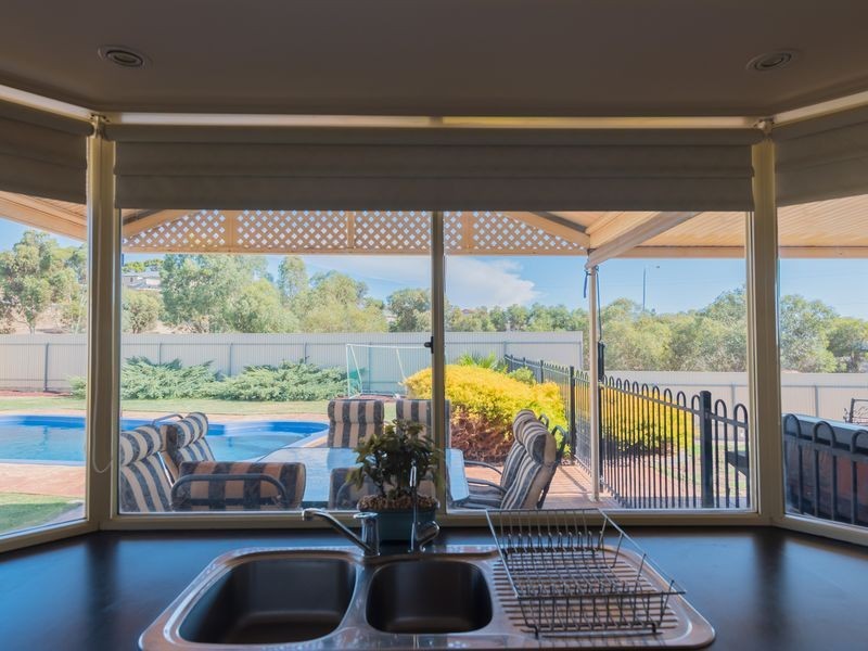 5 Frances Court, Blakeview SA 5114