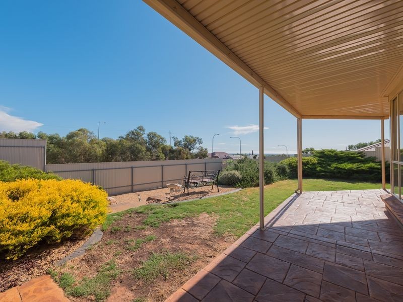 5 Frances Court, Blakeview SA 5114
