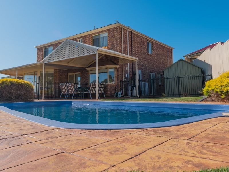 5 Frances Court, Blakeview SA 5114