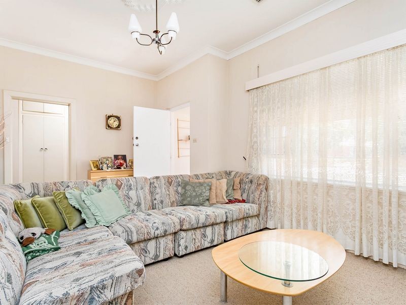 16 Andrew Street, Hendon SA 5014