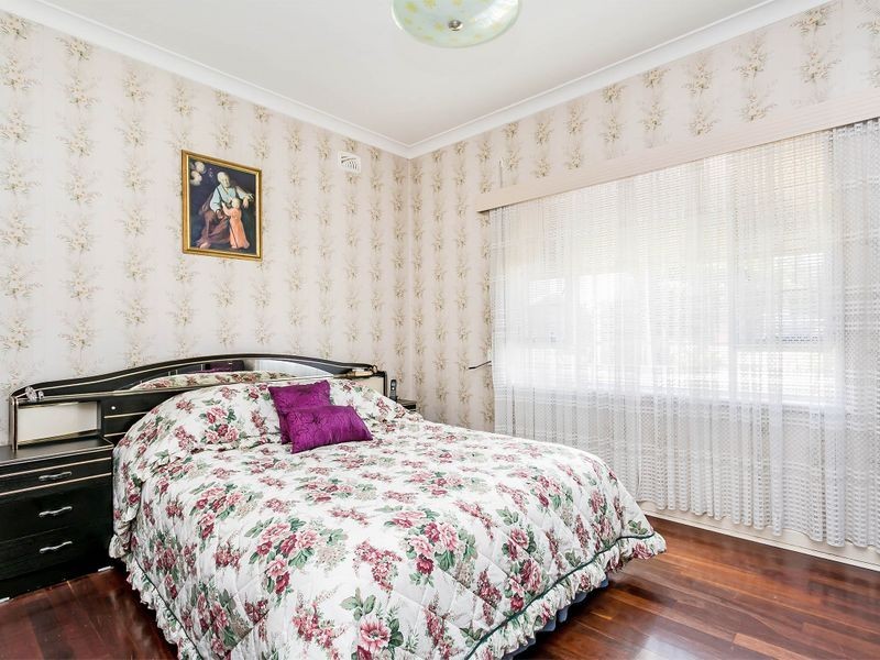 16 Andrew Street, Hendon SA 5014