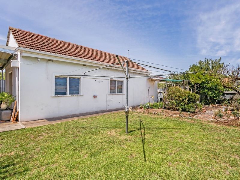 16 Andrew Street, Hendon SA 5014