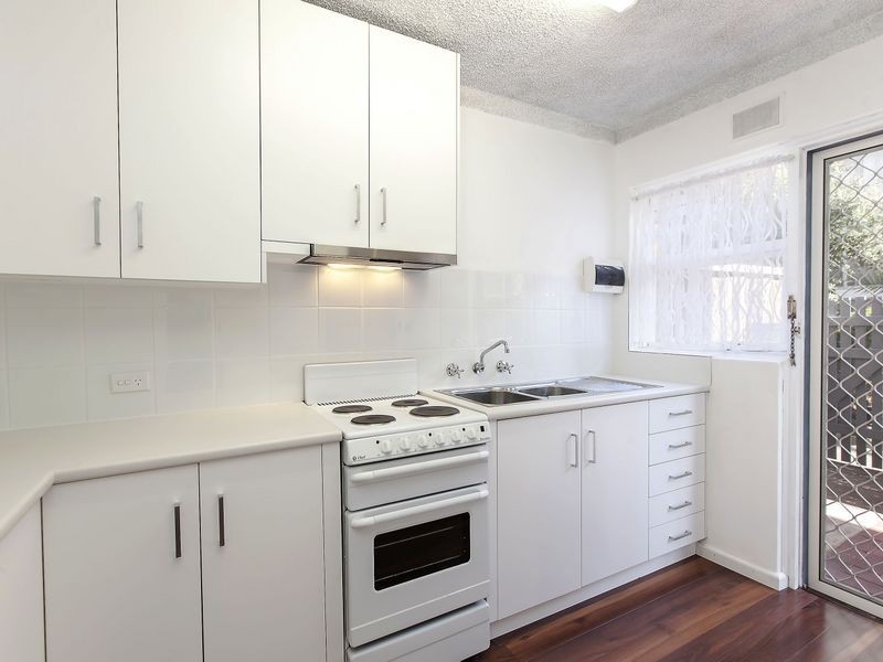 16/33 Wright Street, Henley Beach SA 5022