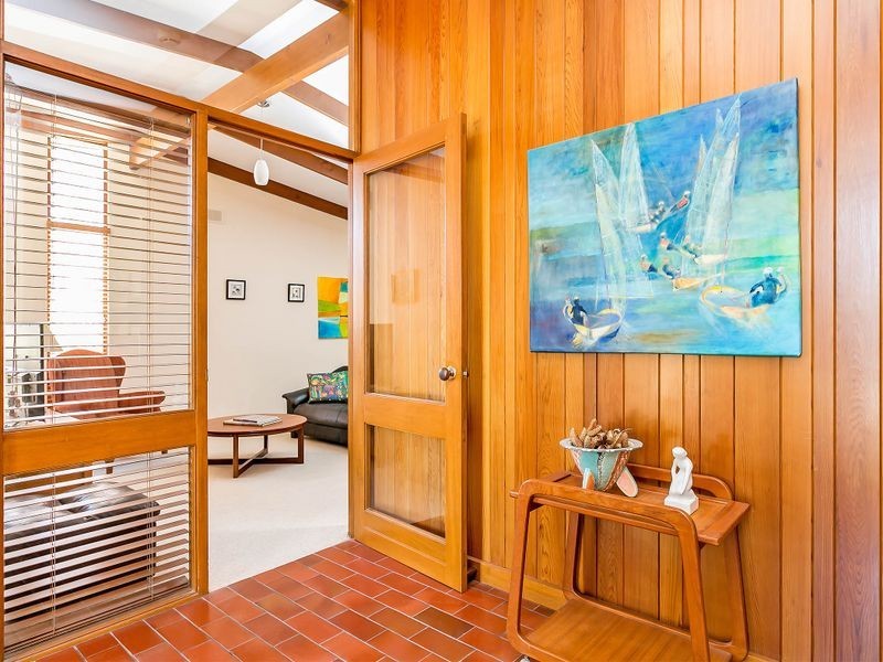 25 Lochside Drive, West Lakes SA 5021