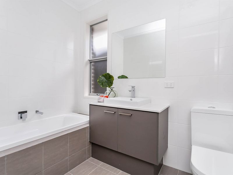 31 Drummond Avenue, Findon SA 5023