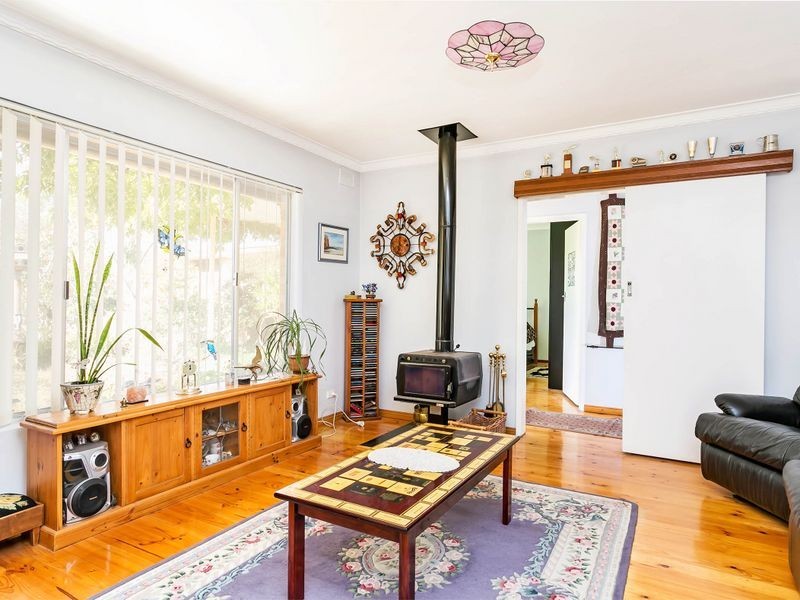 10 Pudney Street, Seaton SA 5023