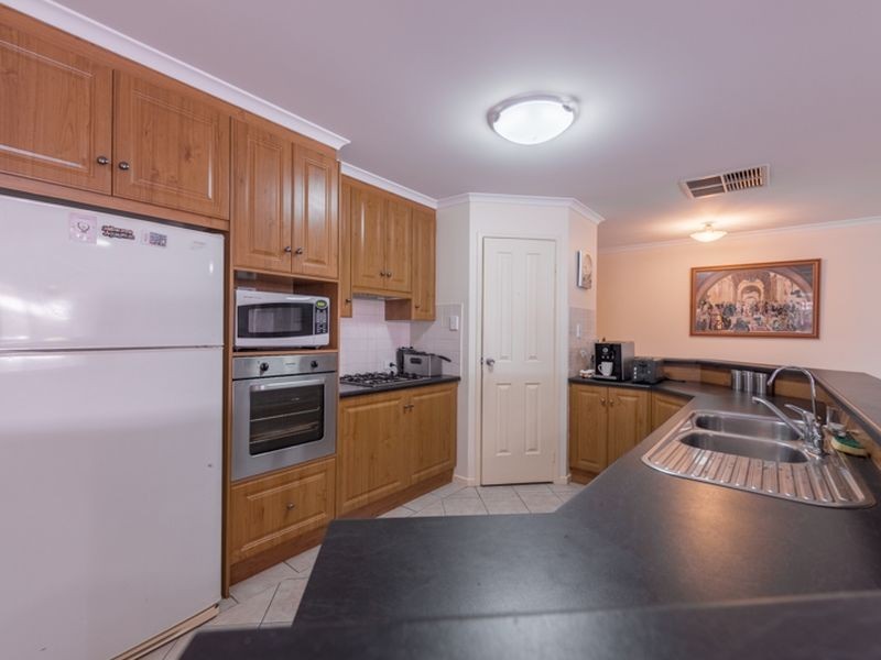 112 President Ave, Andrews Farm SA 5114