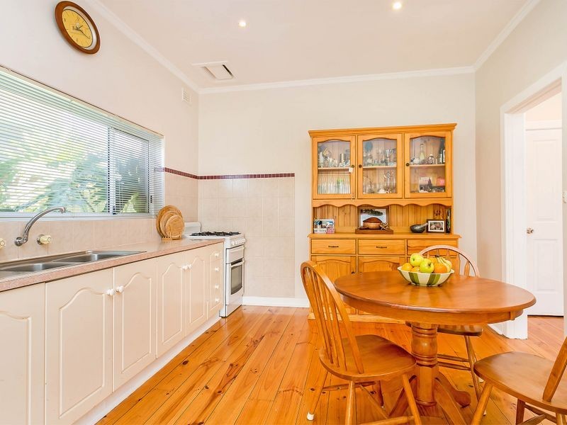 28 Morley Road, Seaton SA 5023
