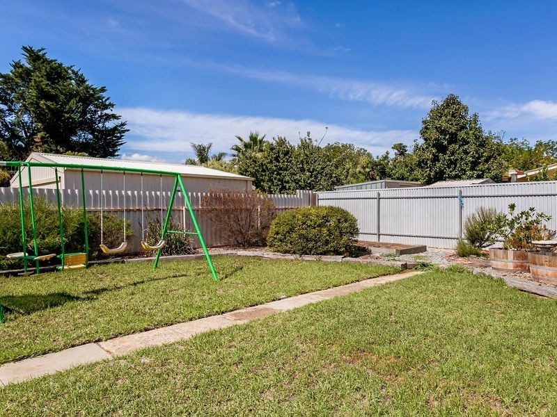 28 Morley Road, Seaton SA 5023