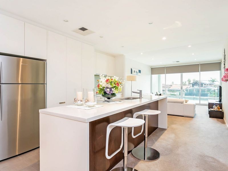 8/155 Brebner Drive, West Lakes SA 5021