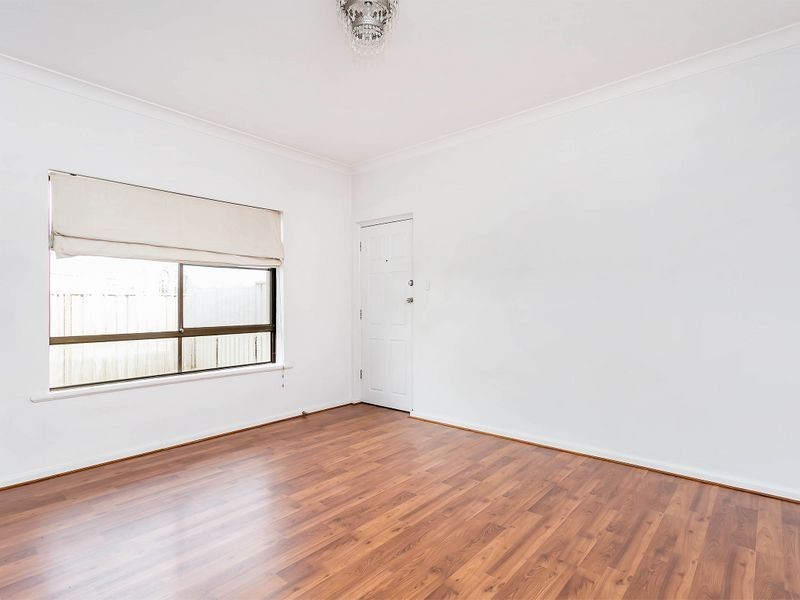 2/35 Old Port Road, Queenstown SA 5014