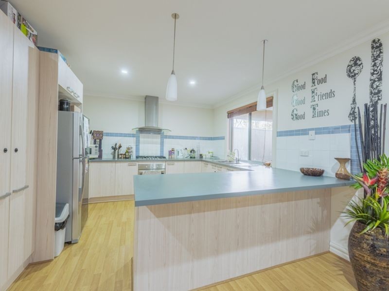 2/51 Chamberlain Road, Willaston SA 5118