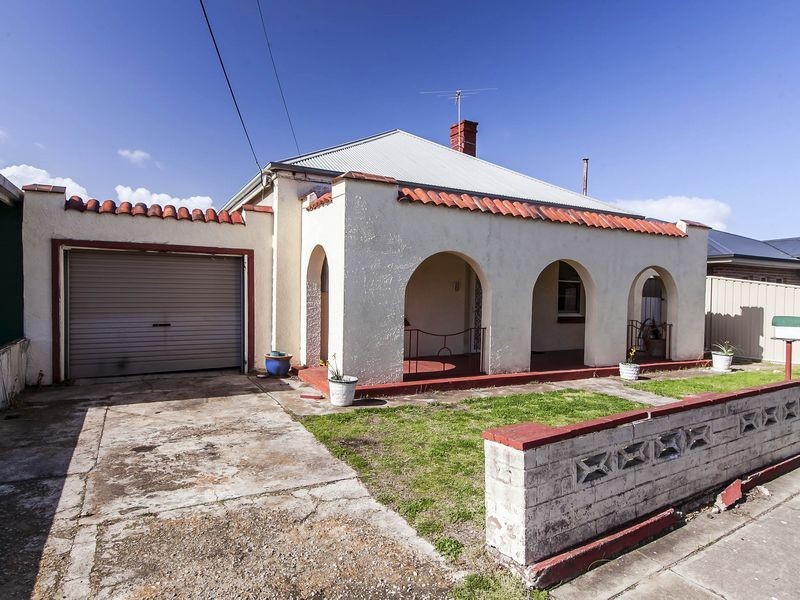 4 McInnes Terrace, Semaphore Park SA 5019
