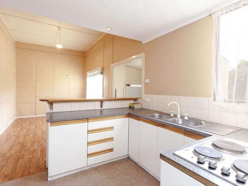 4 McInnes Terrace, Semaphore Park SA 5019
