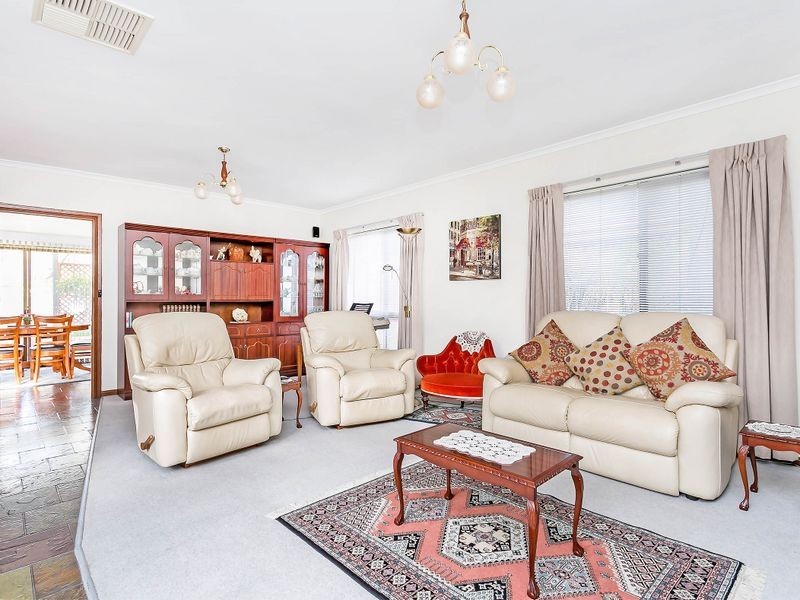 2/15 Waikiki Court, West Lakes SA 5021