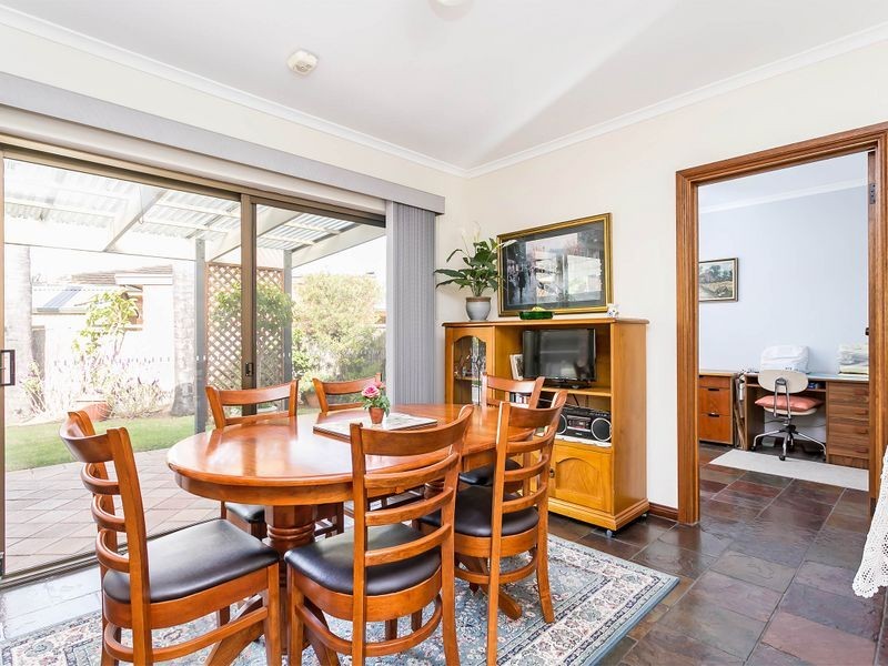 2/15 Waikiki Court, West Lakes SA 5021