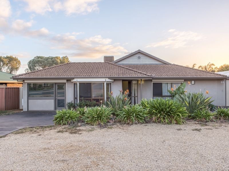 44 Murray Road, Willaston SA 5118
