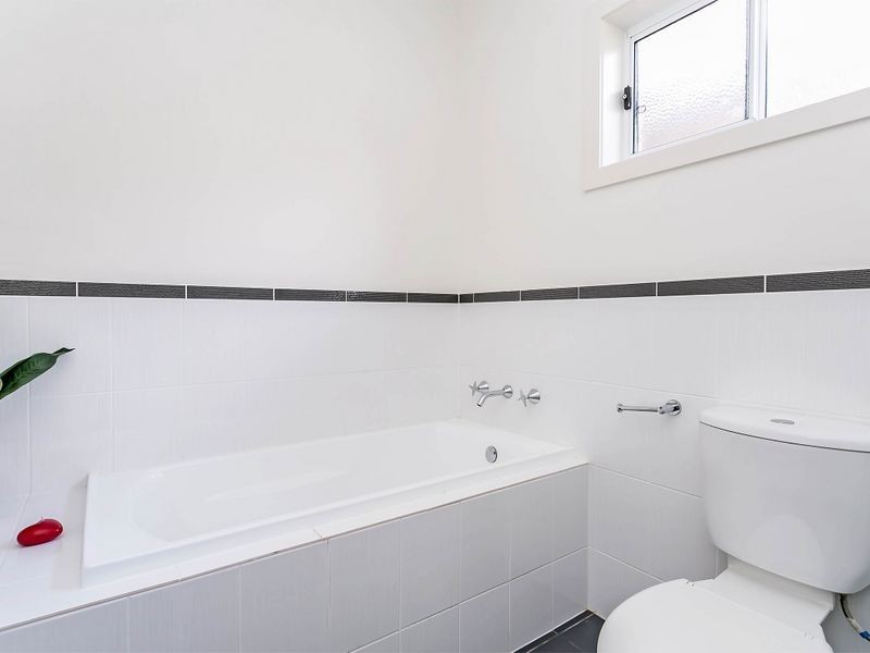 9A Dally Road, Gilles Plains SA 5086