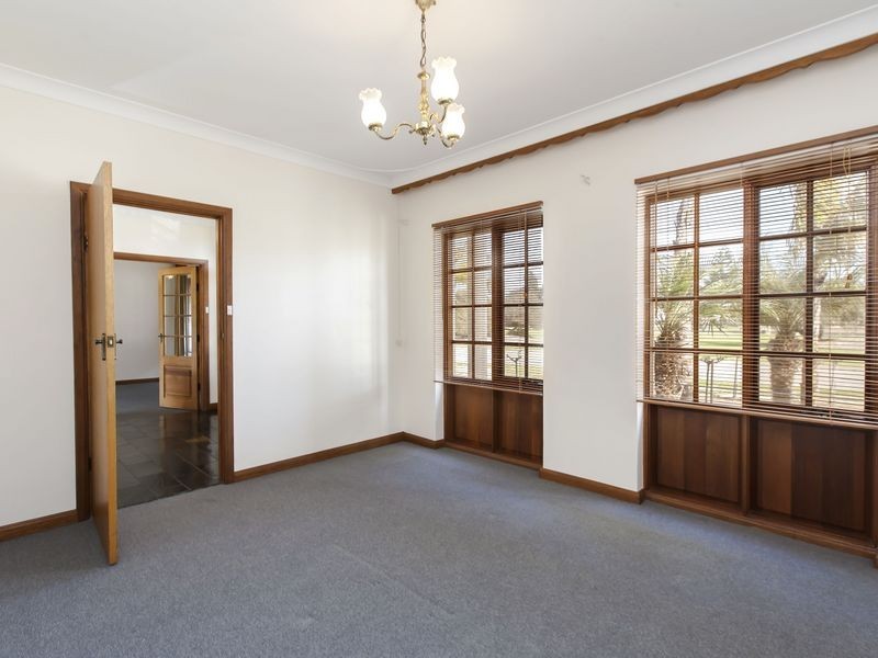 6 Lakeview Avenue, West Lakes SA 5021