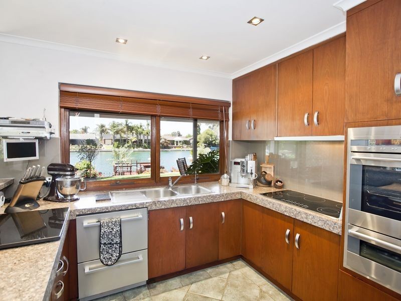 14 Libermann Court, West Lakes SA 5021