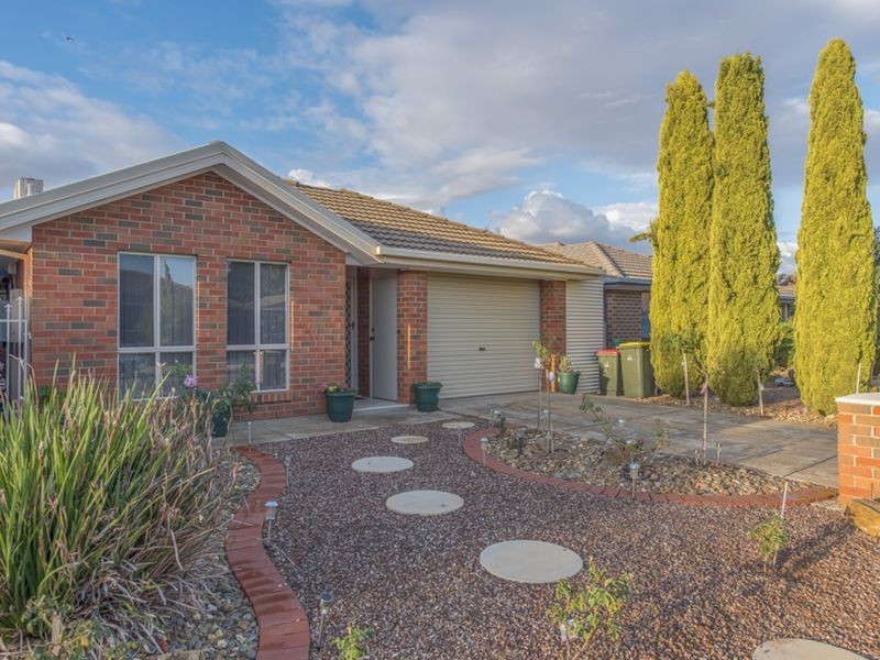 10 Liepin Close, Andrews Farm SA 5114