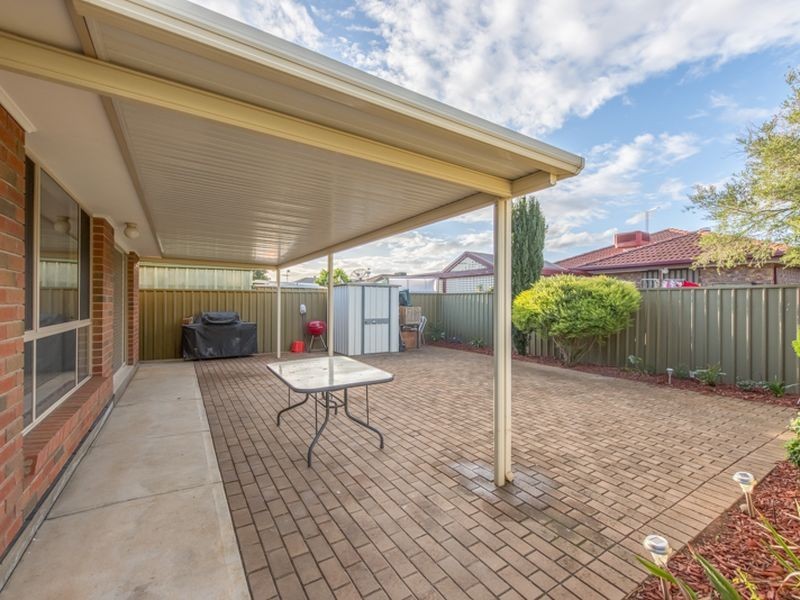 10 Liepin Close, Andrews Farm SA 5114