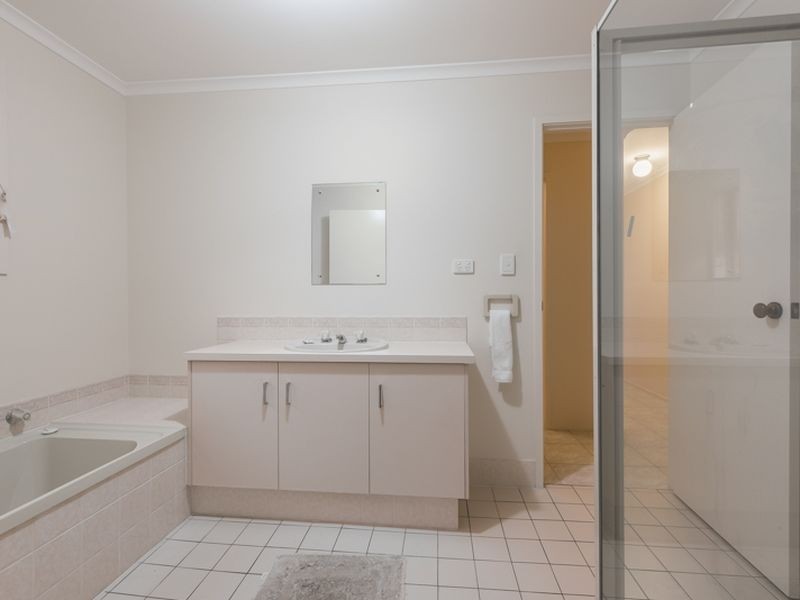 10 Liepin Close, Andrews Farm SA 5114